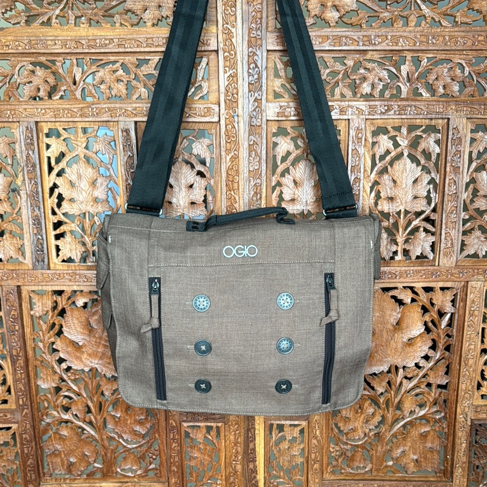 OGIO Khaki Midtown Women's Messenger | Laptop Bag